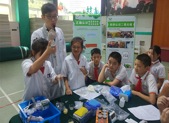 讓孩子吃得安全健康有營養