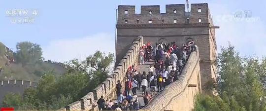 多家景區嚴格落實常態化疫情防控 護航黃金周