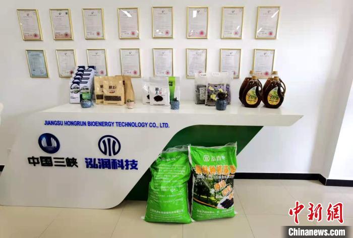 新科技加持 長江沿江地區“岸上”變綠“水裡”變清