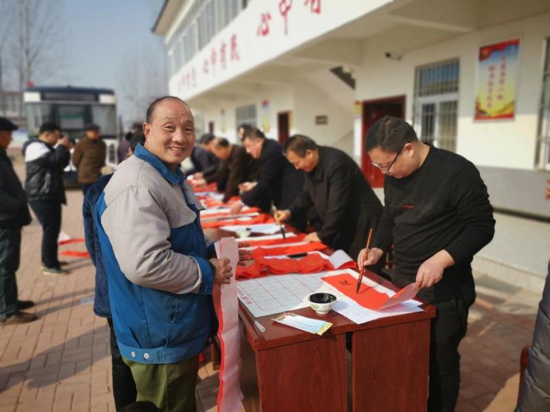 飄香翰墨入農戶 聯手扶貧暖人心_屏東熱泵